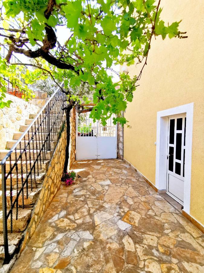 Apartmán Green Garden Vodice Exteriér fotografie