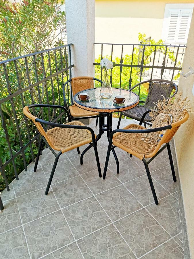 Apartmán Green Garden Vodice Exteriér fotografie